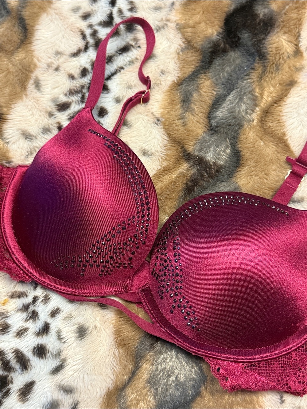 La Senza 32B Wine Red Embellished Crystal Push-Up Bra - Women Intimates